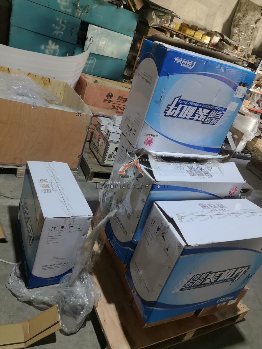 XCMG 1000071504 消声器 - Professional Construction Machinery Parts