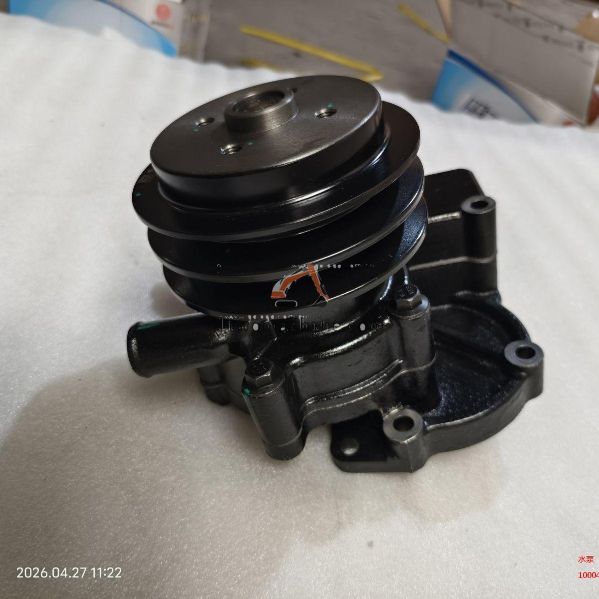 XCMG 1000433125 水泵 - Professional Construction Machinery Parts
