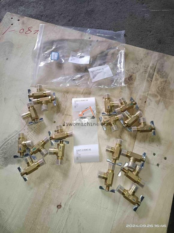 XCMG 11214464 valve - Professional Construction Machinery Parts