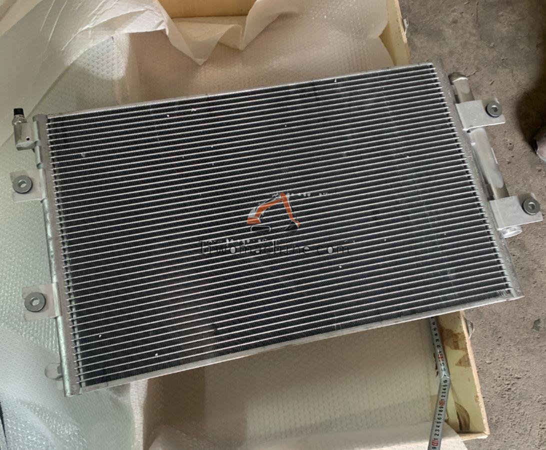 XCMG 14408816 冷凝器 - Professional Construction Machinery Parts