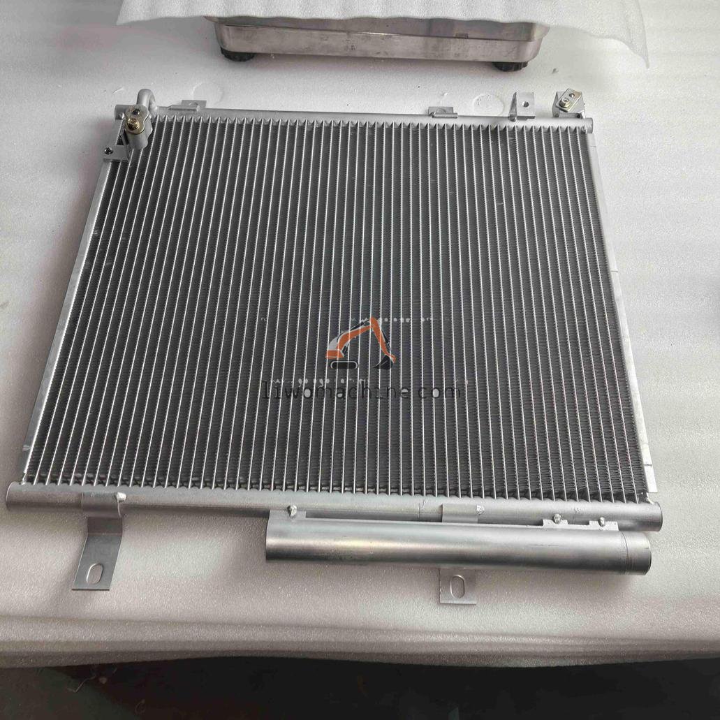 XCMG 14410216F 冷凝器 副厂 - Professional Construction Machinery Parts