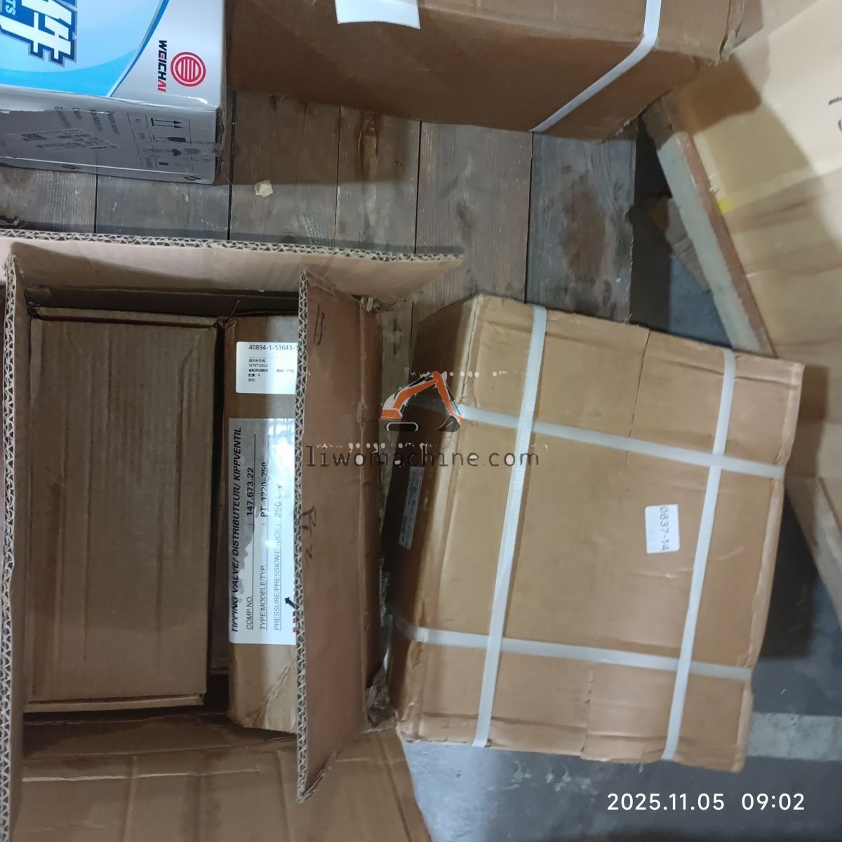 XCMG 14767125LC 海沃举升阀 - Professional Construction Machinery Parts