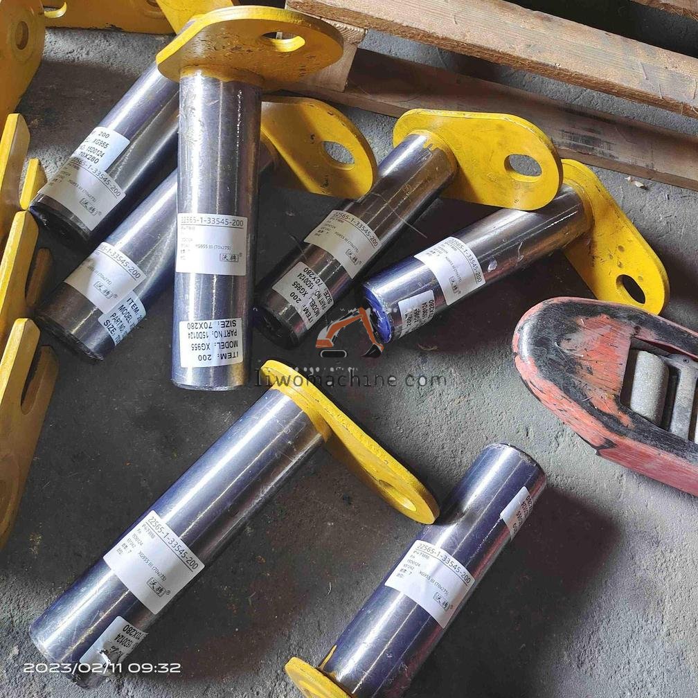 XCMG 15D0124 Pin - Professional Construction Machinery Parts
