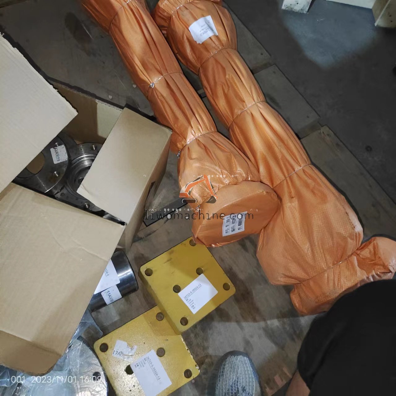 XCMG 17A0258 COVER - Professional Construction Machinery Parts