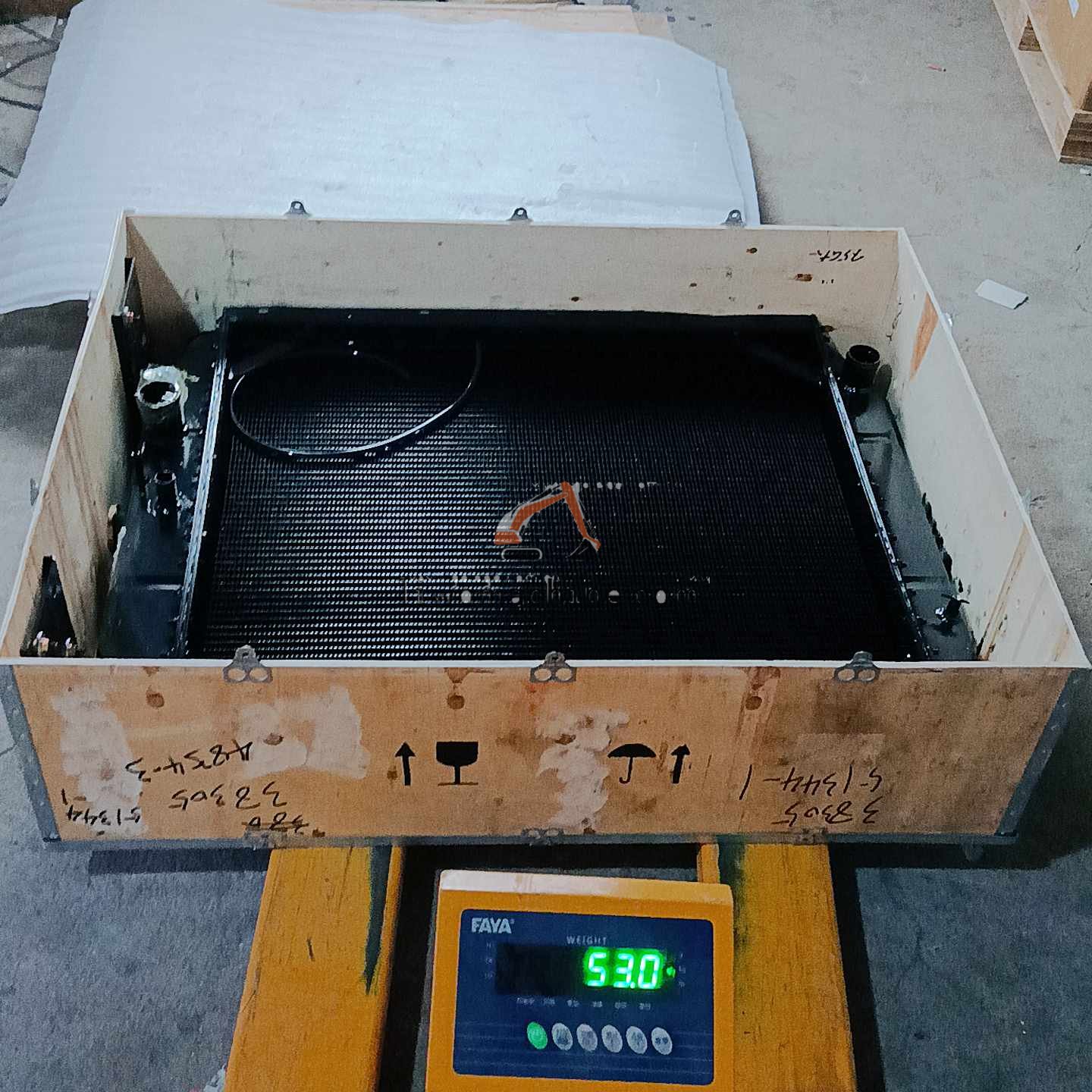 XCMG 20C0161 水箱散热器 XG955-CUM-00 - Professional Construction Machinery Parts