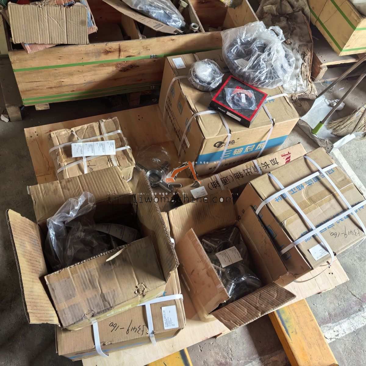 XCMG 21909006471 CROSS SHAFT GROUP - Professional Construction Machinery Parts