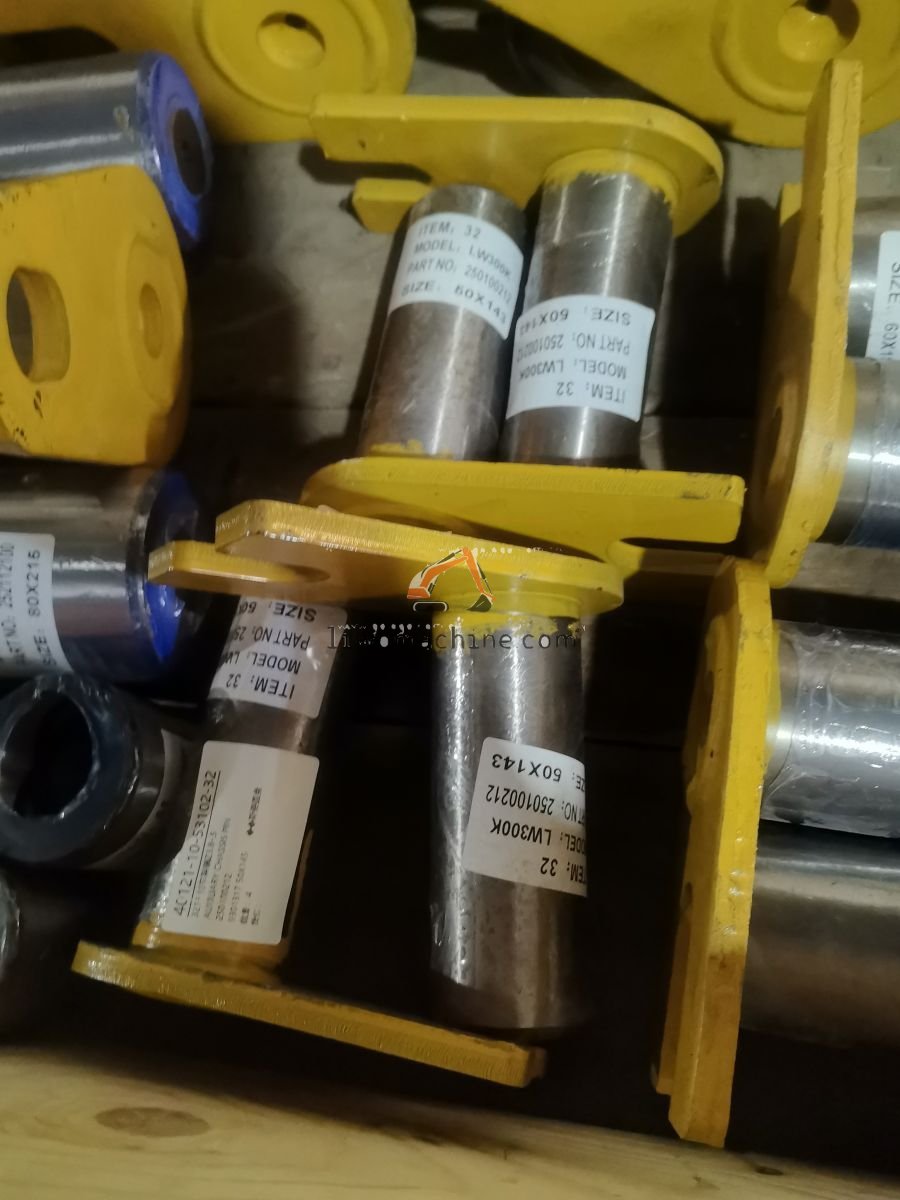 XCMG 250100212 AUXILIARY CHASSIS PIN - Professional Construction Machinery Parts