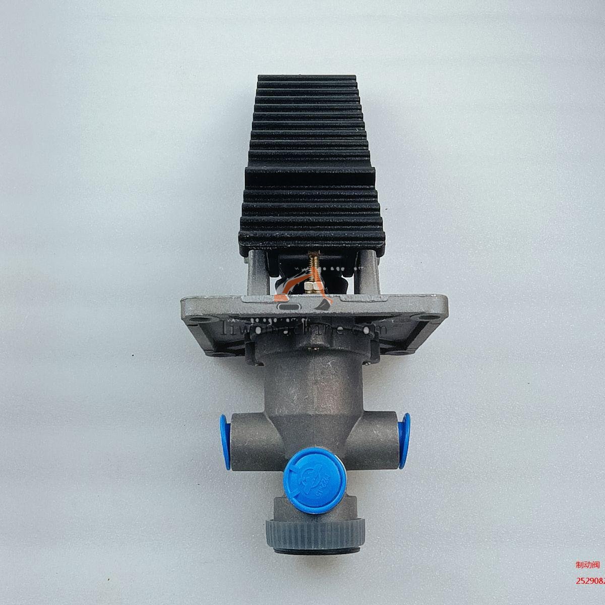 XCMG 252908231 制动阀XM60C(XK)-3514002 - Professional Construction Machinery Parts