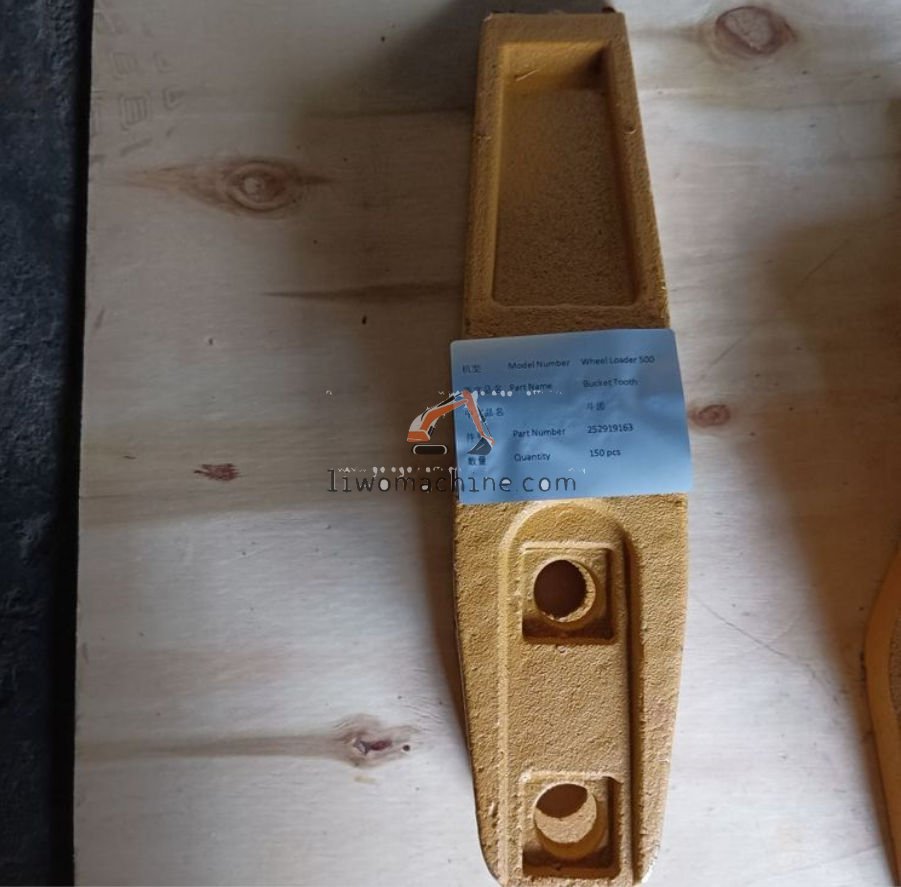 XCMG 252919163 斗齿(中齿) - Professional Construction Machinery Parts