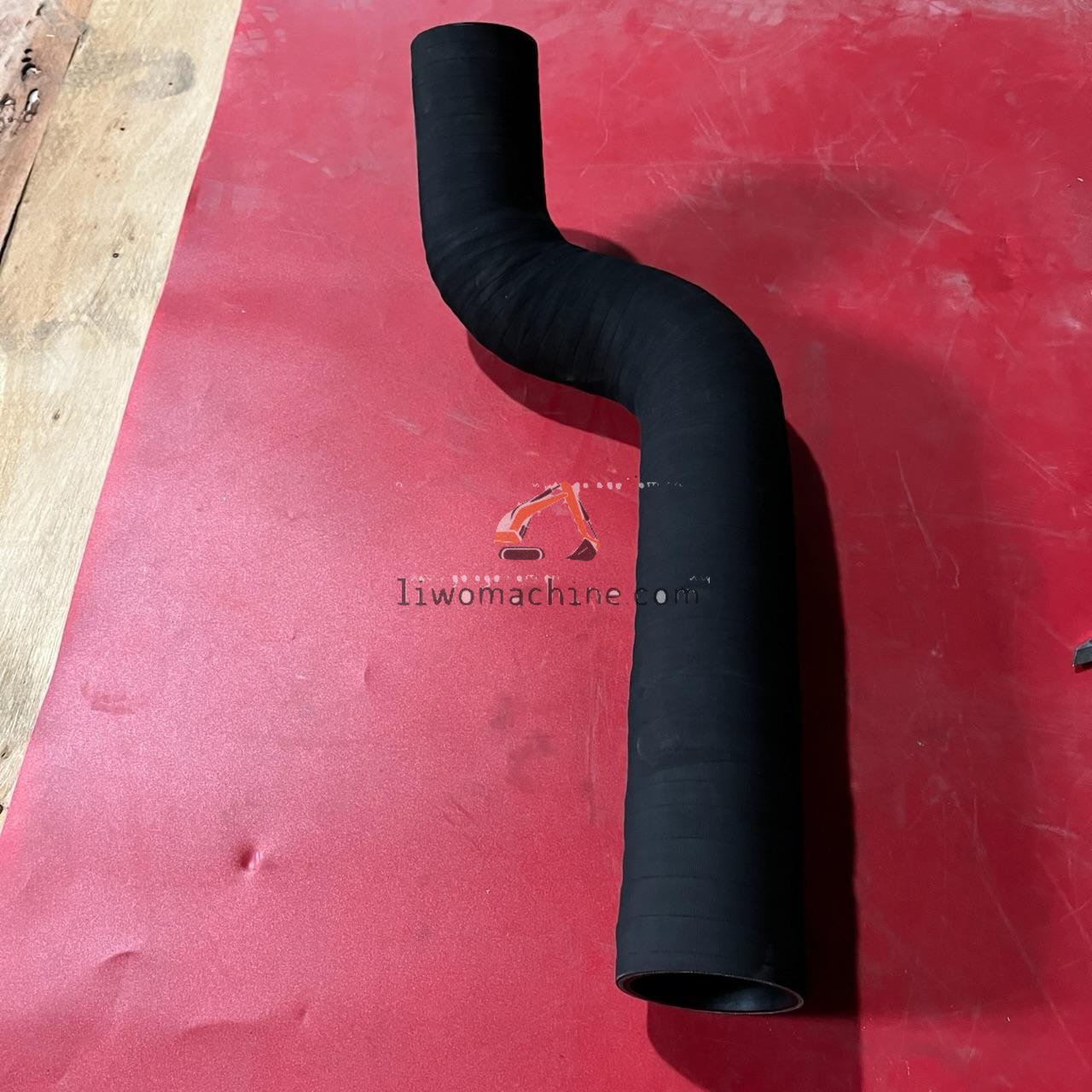 XCMG 26110003731 吸油胶管 - Professional Construction Machinery Parts