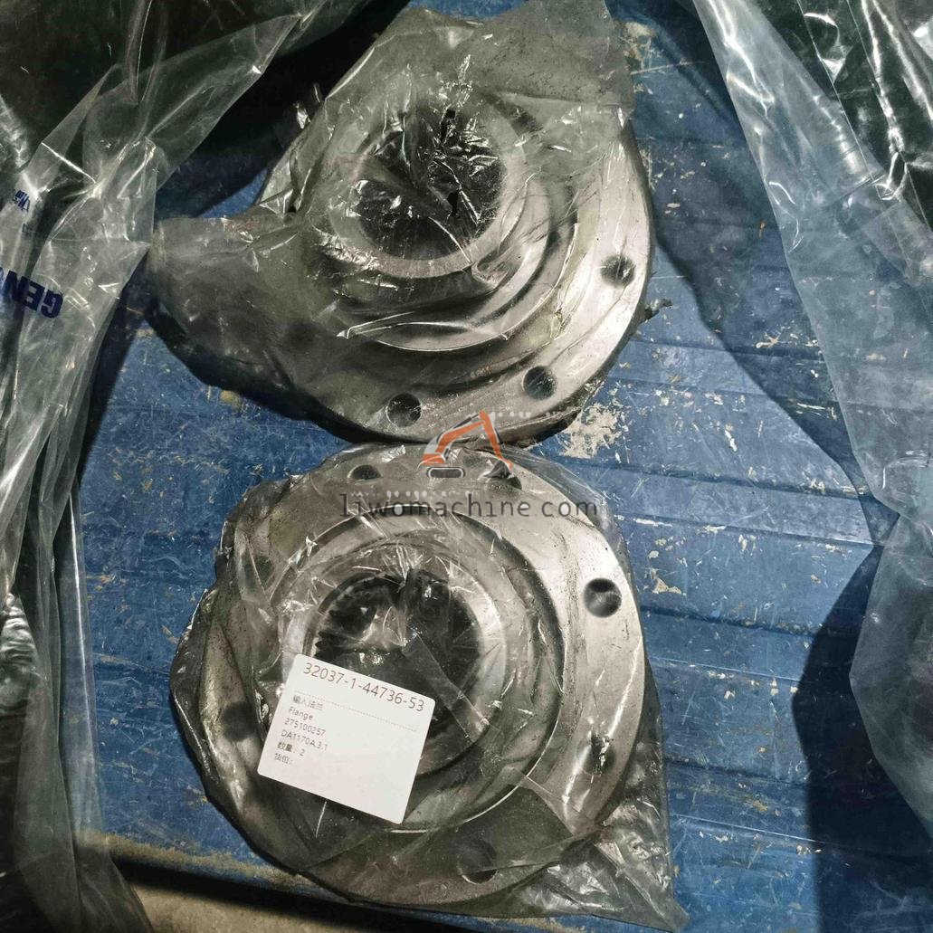 XCMG 275100257 Flange - Professional Construction Machinery Parts