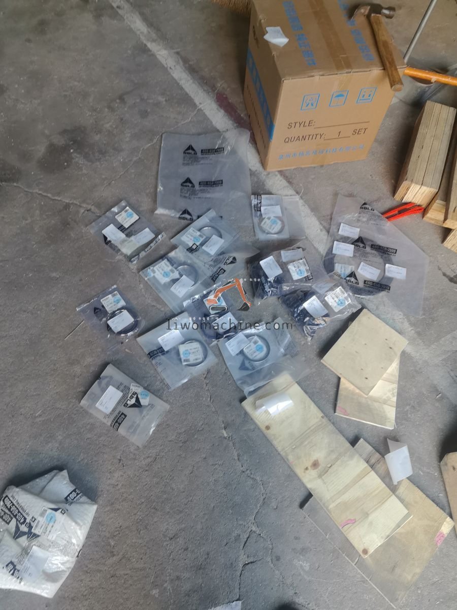 XCMG 29070009501 bolt - Professional Construction Machinery Parts