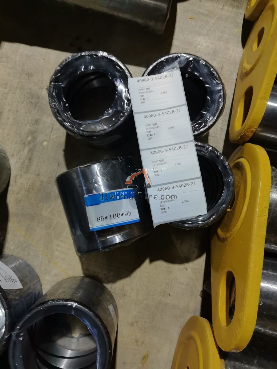 XCMG 29160008991  L968F 轴套85*100*95 - Professional Construction Machinery Parts