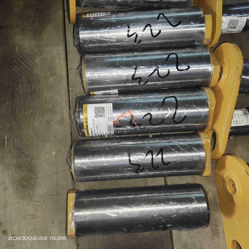 XCMG 30810114495 上铰接销 - Professional Construction Machinery Parts