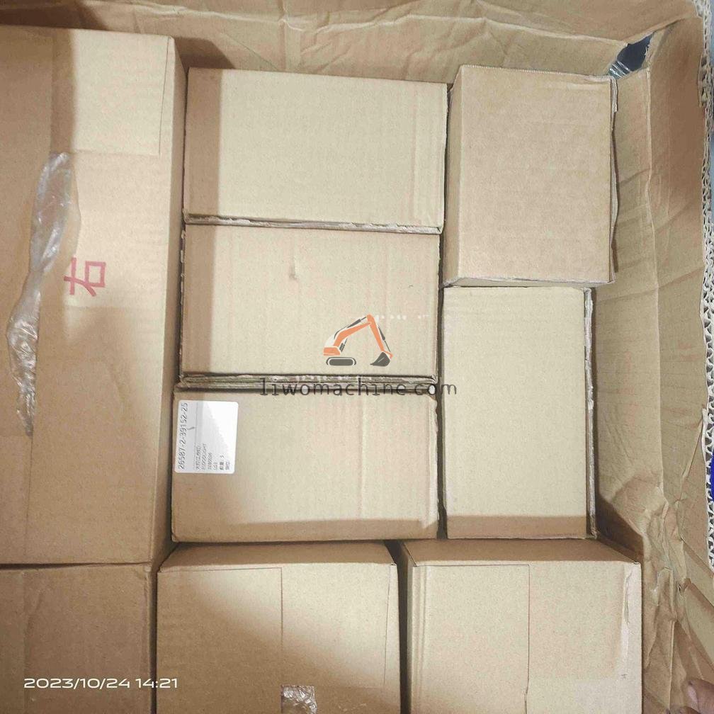 XCMG 32B0026 FLOODLIGHT - Professional Construction Machinery Parts