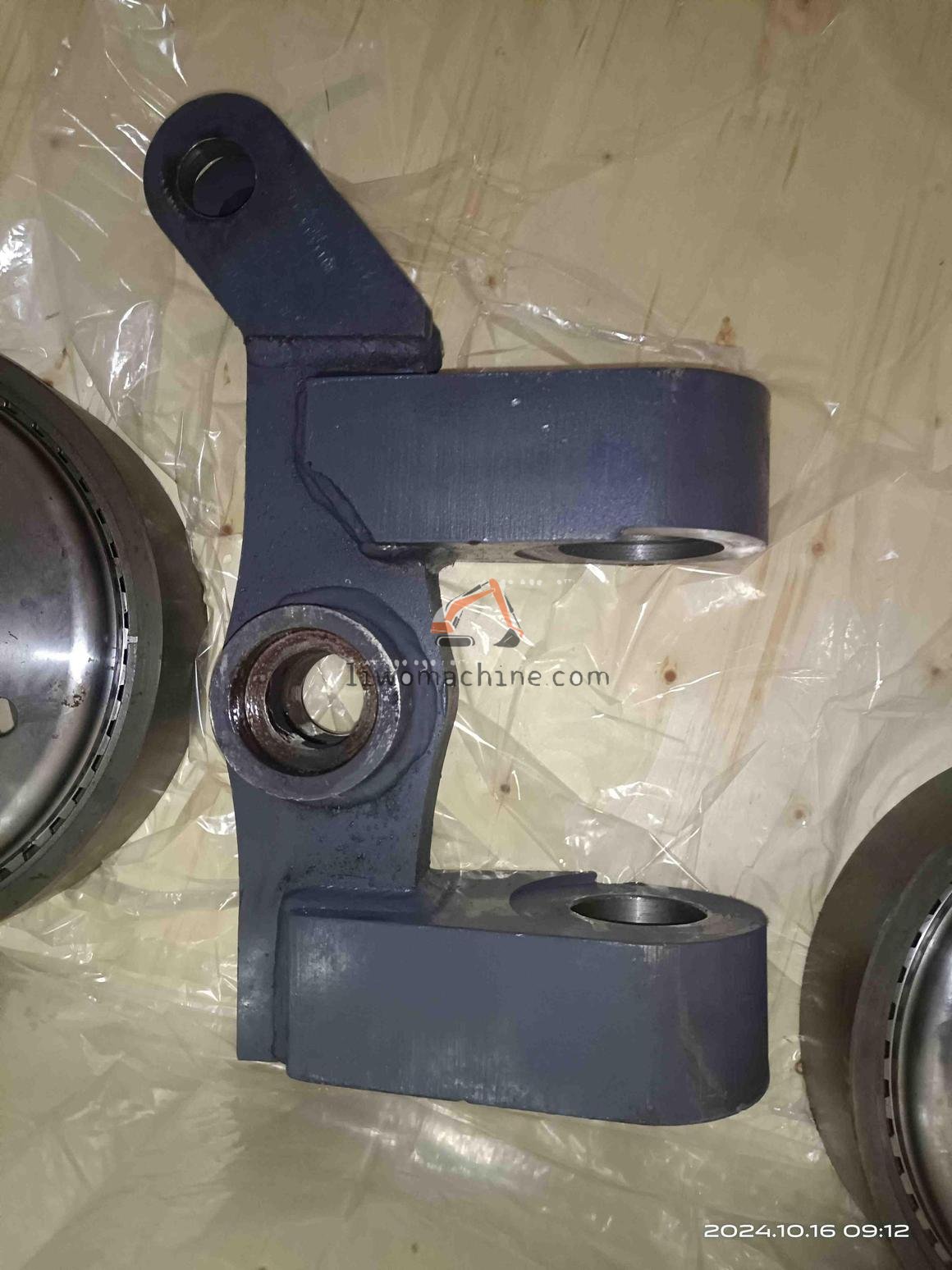 XCMG 380903073 DIRECAO ARTICULADA ESQUERDA - Professional Construction Machinery Parts