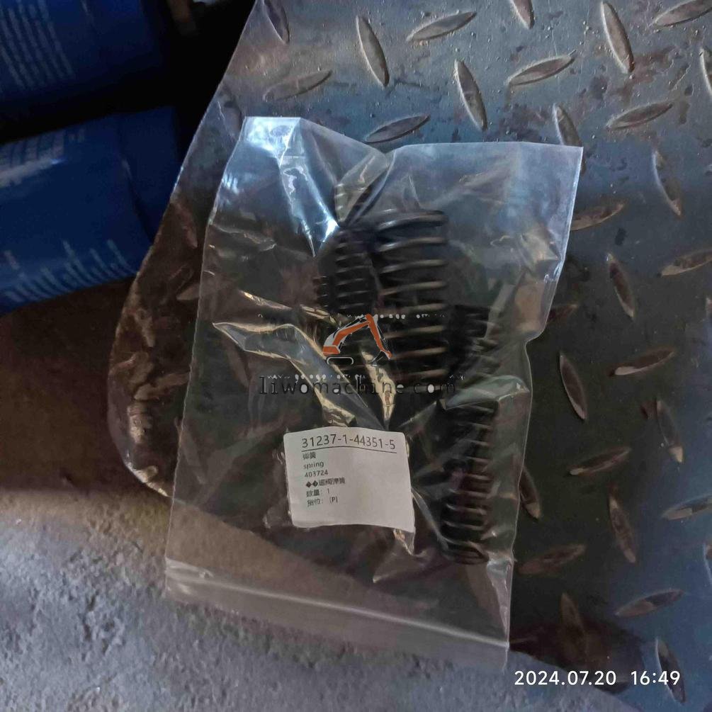 XCMG 403724 spring - Professional Construction Machinery Parts
