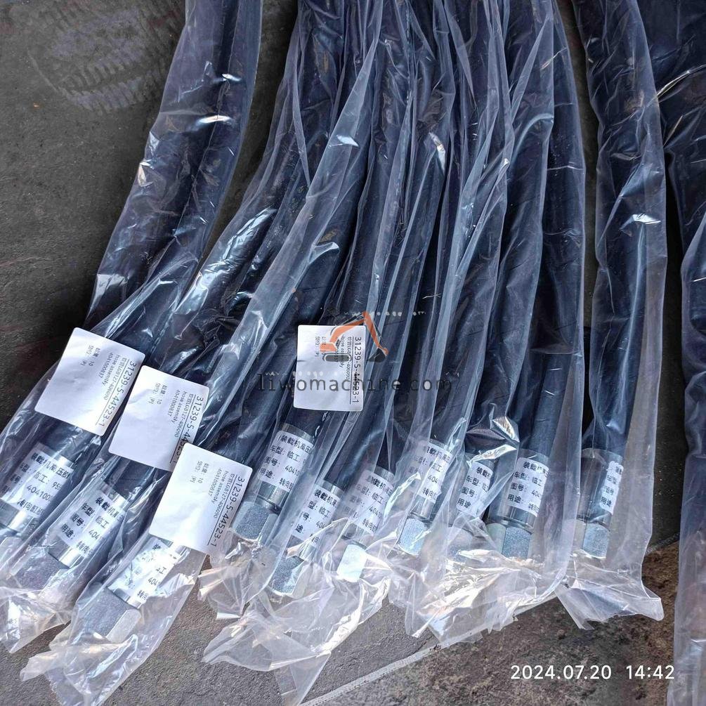 XCMG 4041000837 hose assembly - Professional Construction Machinery Parts