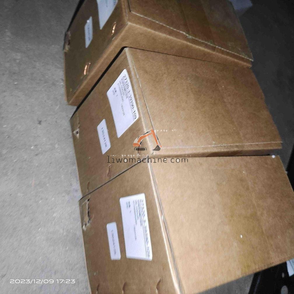 XCMG 4110000054085 OIL COOLER  - Professional Construction Machinery Parts