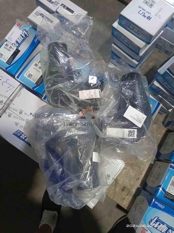 XCMG 4110000054105 SYPHON ASSEMBLY - Professional Construction Machinery Parts