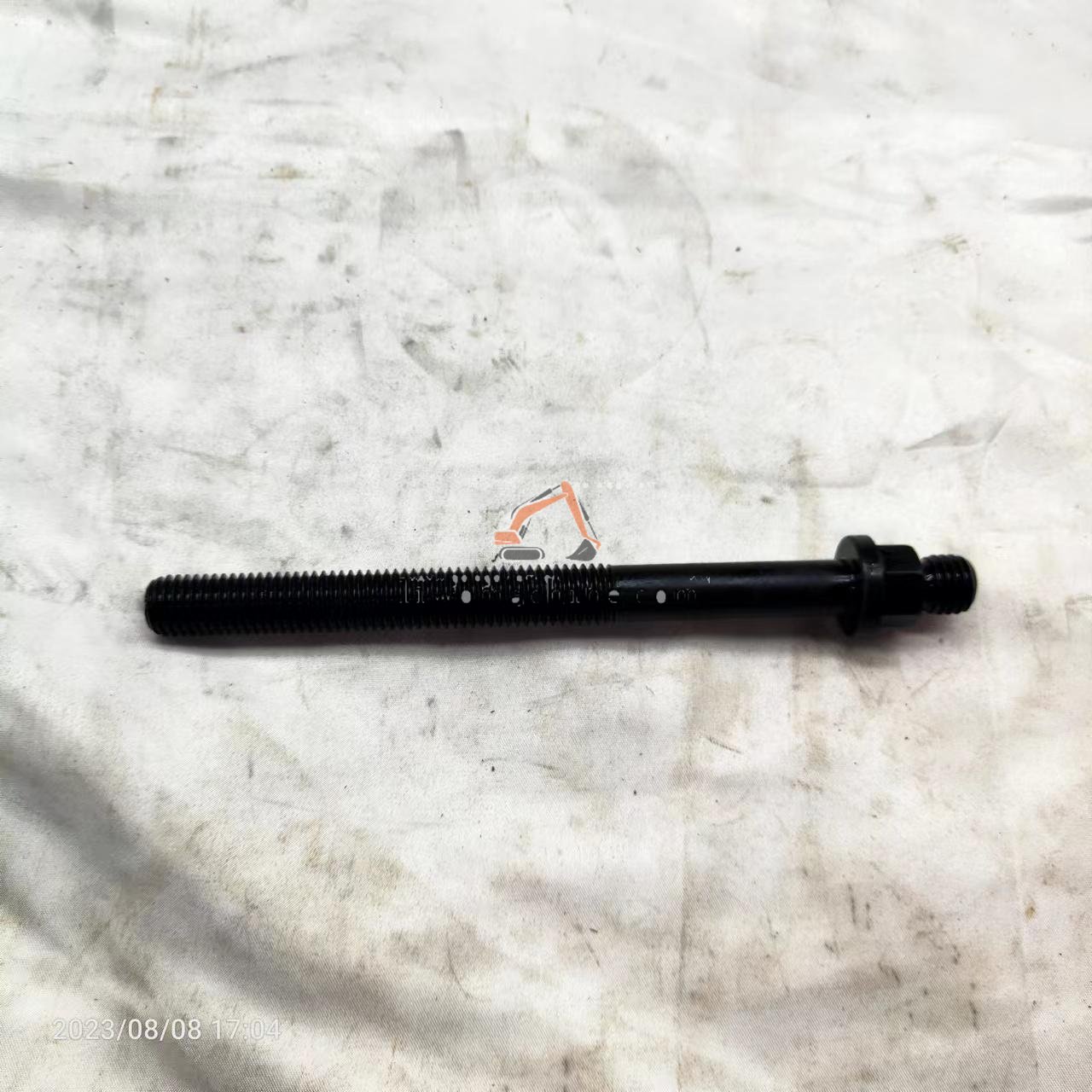 XCMG 4110000054232 CYLINDER HEAD BOLT 13023589 - Professional Construction Machinery Parts