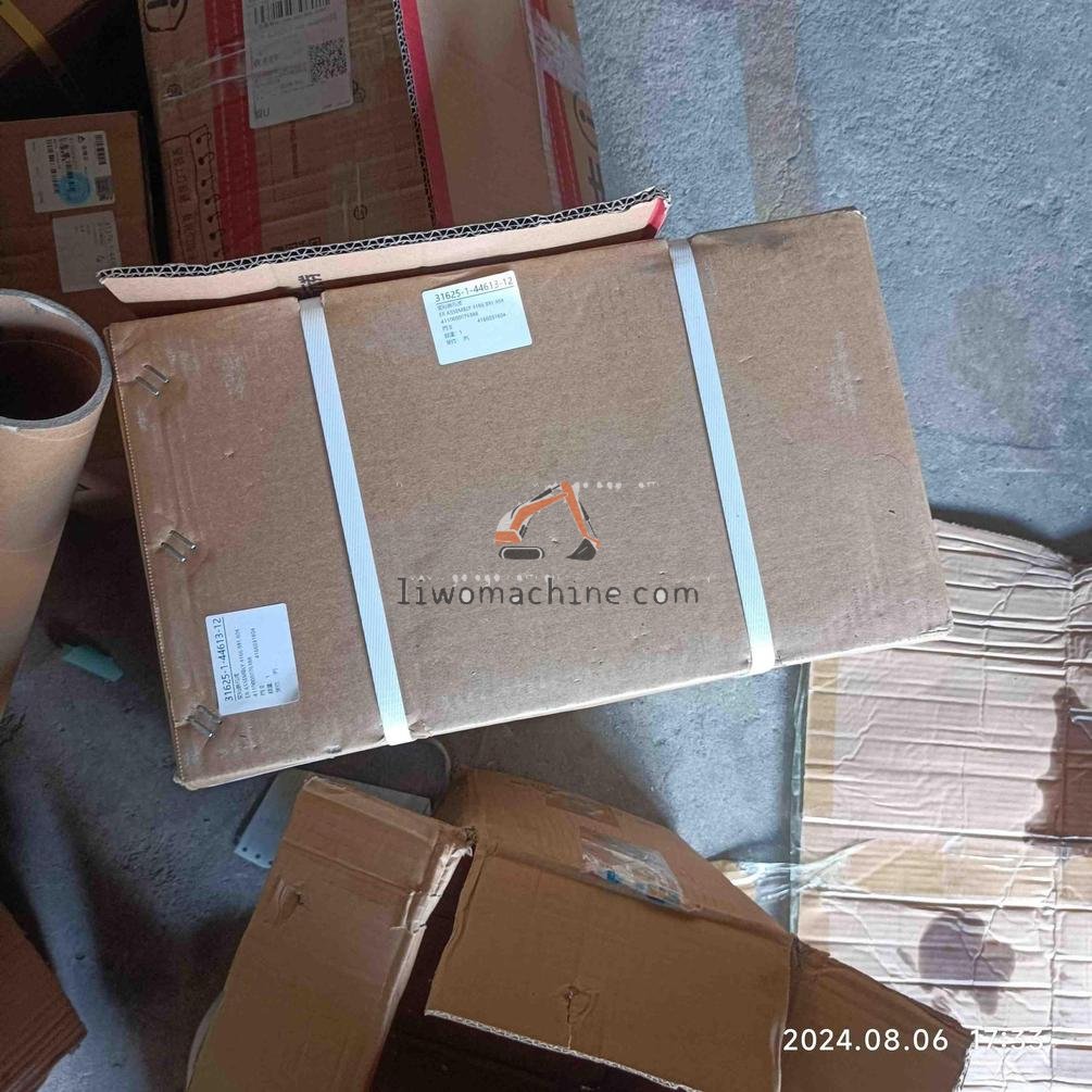 XCMG 4110000076388 TORQUE CONVERTER ASSEMBLY 4166 031 804 - Professional Construction Machinery Parts