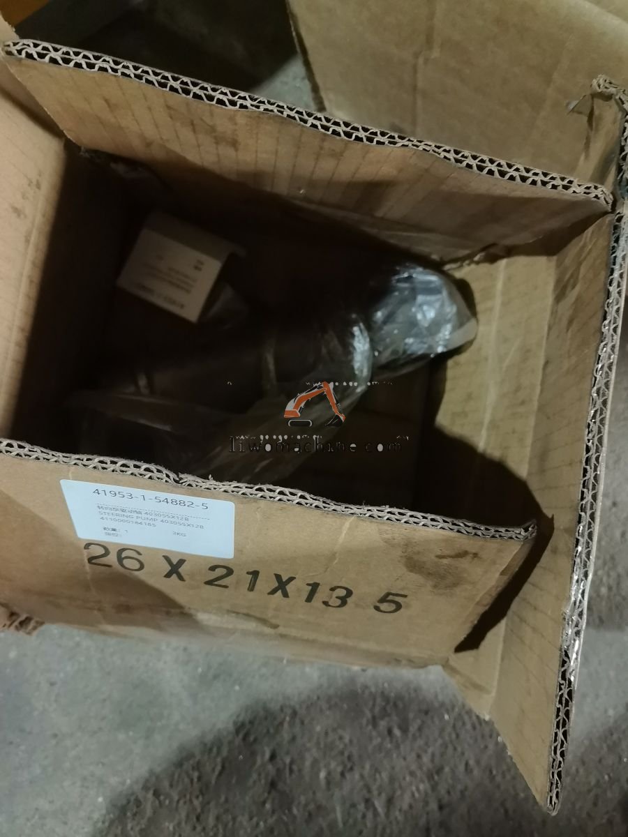 XCMG 4110000184185 DRIVE SHAFT OF STEERING PUMP 403055X12B - Professional Construction Machinery Parts