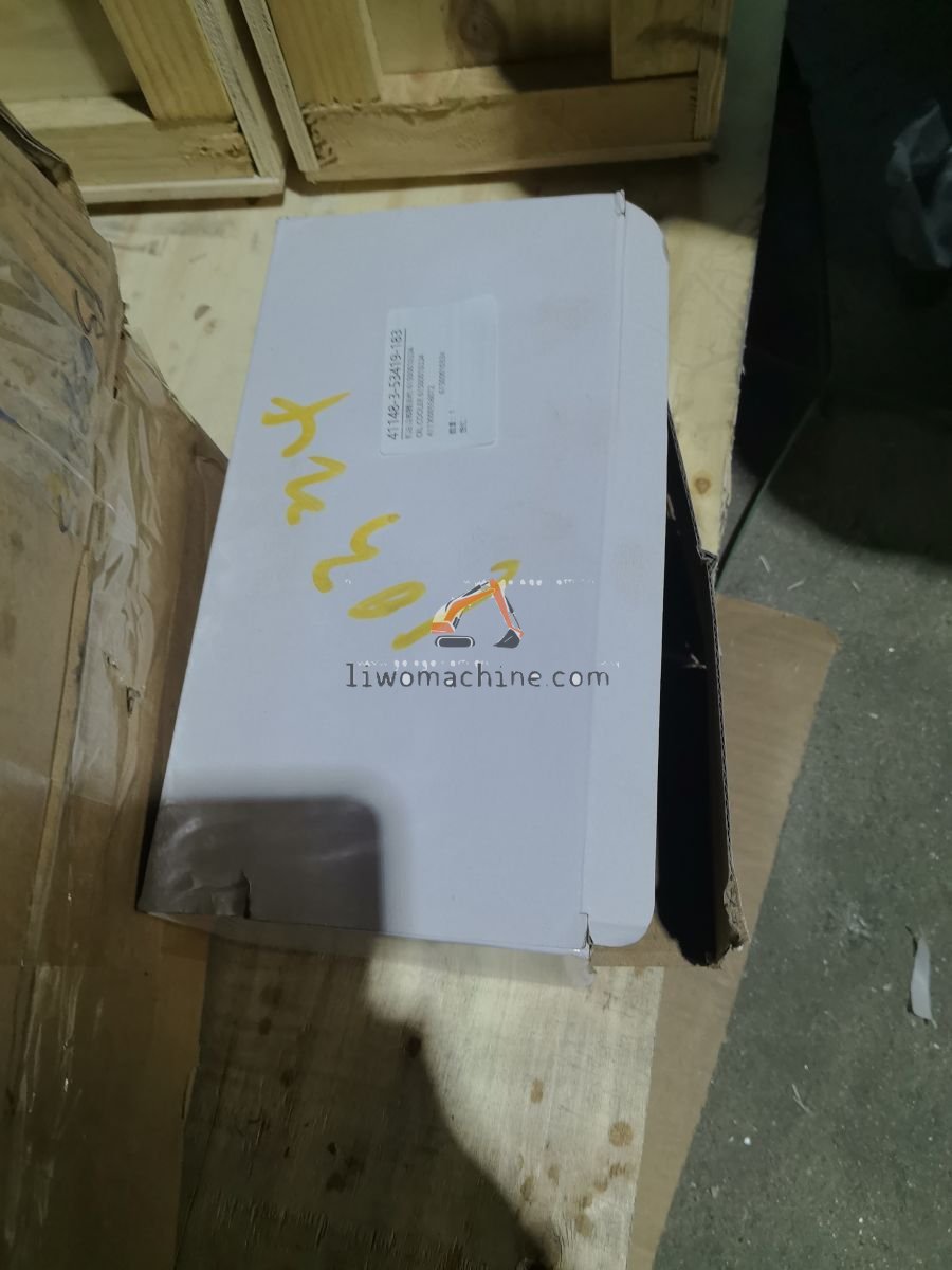 XCMG 4110000556072 OIL COOLER 61500010334 - Professional Construction Machinery Parts