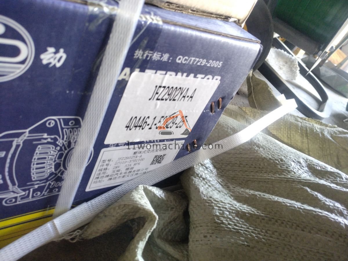XCMG 4110000560208 发电机JFZ2902YA-A - Professional Construction Machinery Parts
