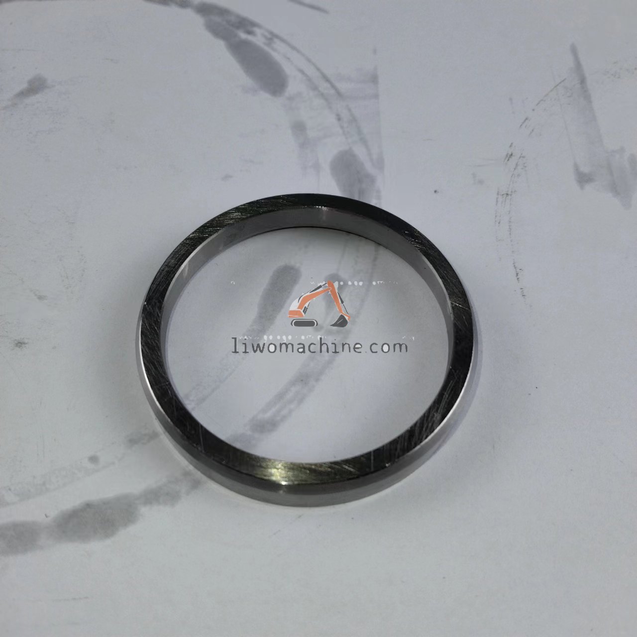 XCMG 4110000565100 INTAKE VALVE  BLOCK  C04AL-04AL605 - Professional Construction Machinery Parts