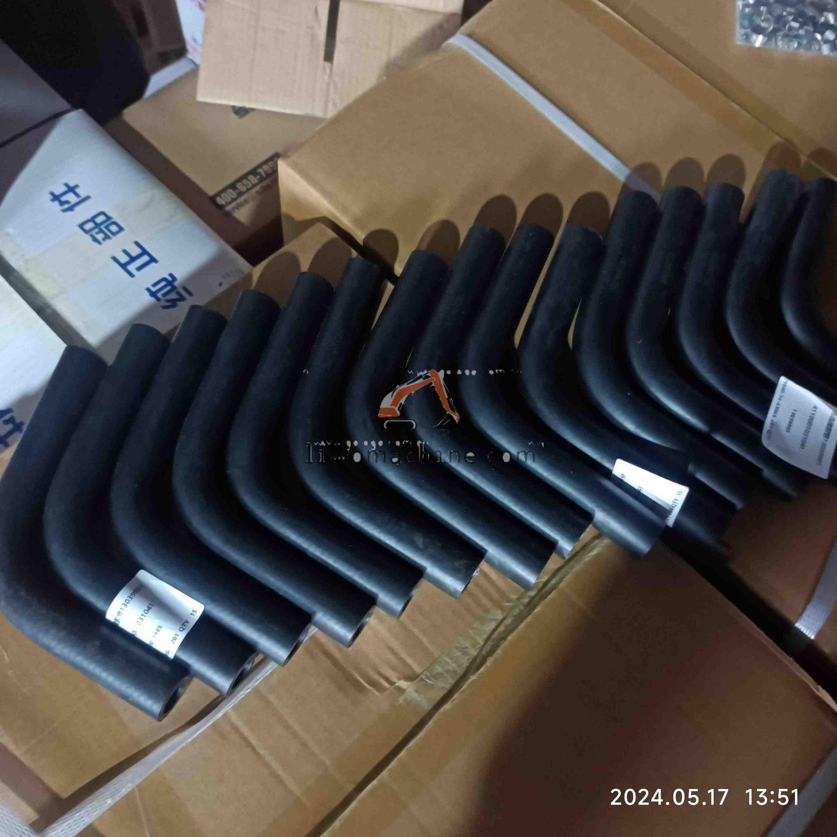 XCMG 4110001031041 油路连接胶管13039985 - Professional Construction Machinery Parts