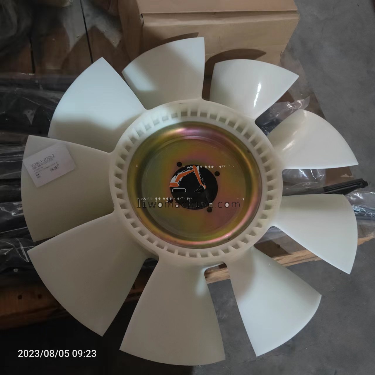 XCMG 4110001189 风扇叶 温帆 WFLCN1116720 - Professional Construction Machinery Parts