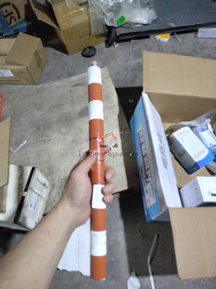 XCMG 4110001525018 新号 13032738 - Professional Construction Machinery Parts