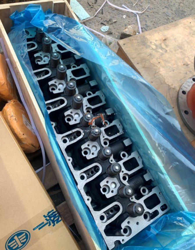 XCMG 4110001841004 停用-气缸盖分总成带气门导管 - Professional Construction Machinery Parts