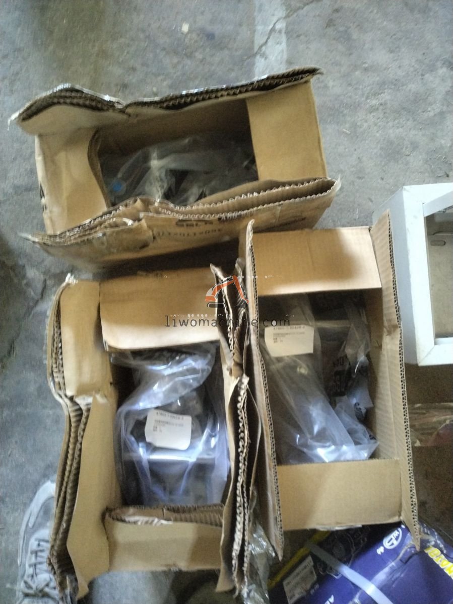 XCMG 4120025482 双回路气制动阀GEFLYD-3514002 - Professional Construction Machinery Parts