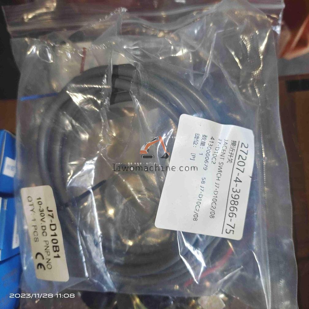 XCMG 4130000679 接近开关J7-D10C2 - Professional Construction Machinery Parts