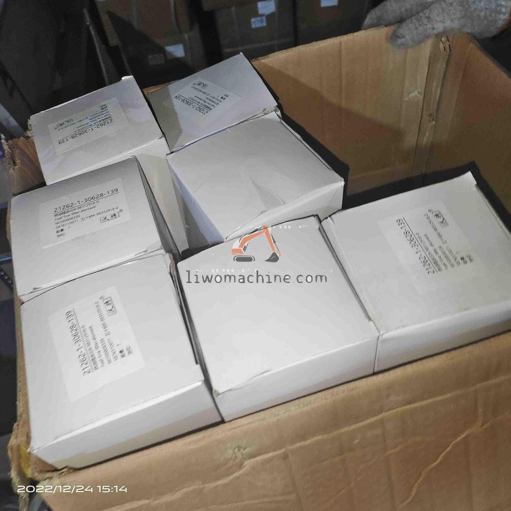 XCMG 60100008339 Fuel fine filter element - Professional Construction Machinery Parts