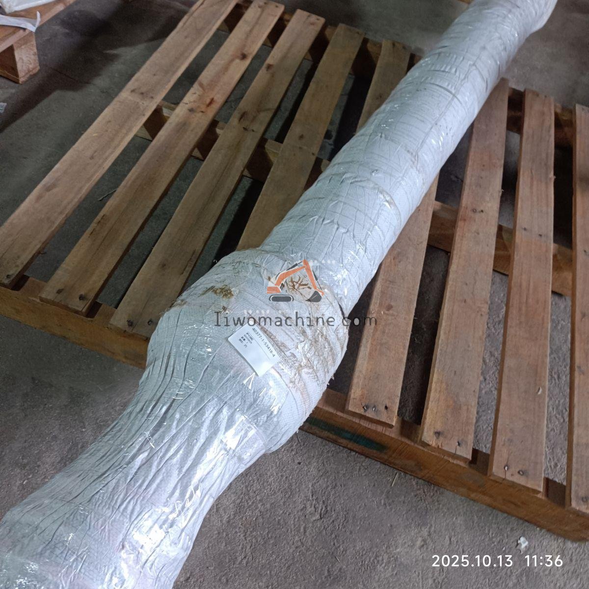 XCMG 60333624 铲斗油缸 - Professional Construction Machinery Parts