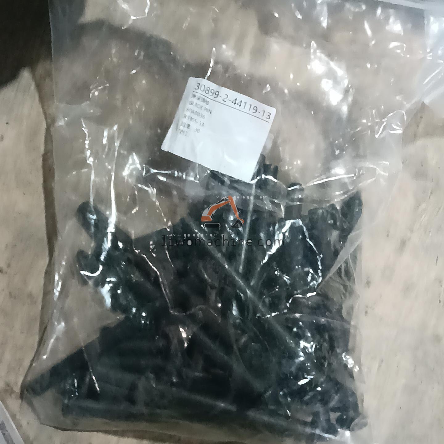 XCMG 60A0036 GUIDE PIN - Professional Construction Machinery Parts