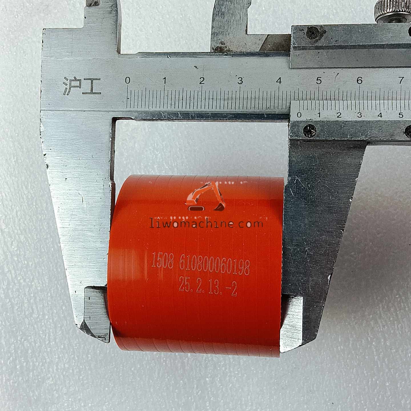 XCMG 610800060198 冷却液连接胶管 - Professional Construction Machinery Parts