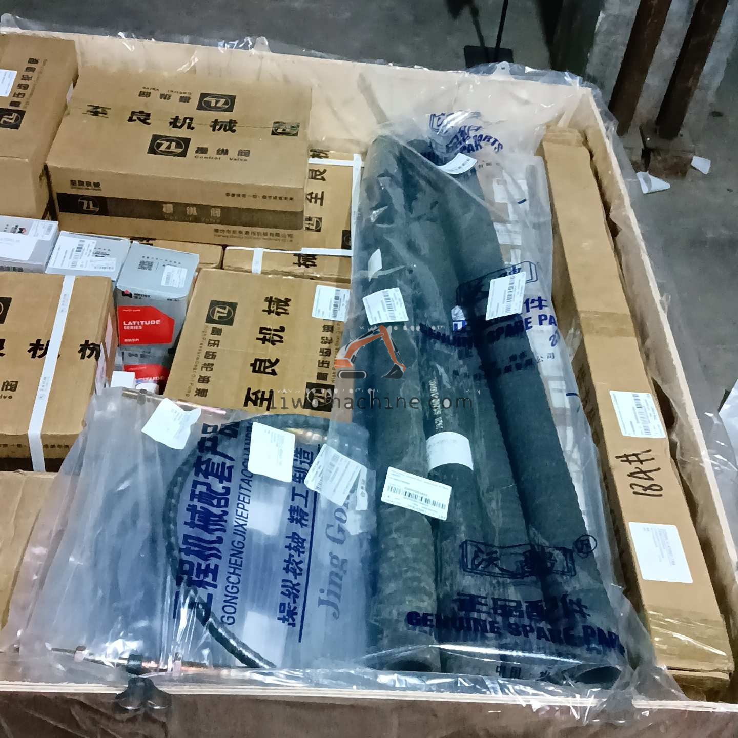 XCMG 612600160003 橡胶管 - Professional Construction Machinery Parts