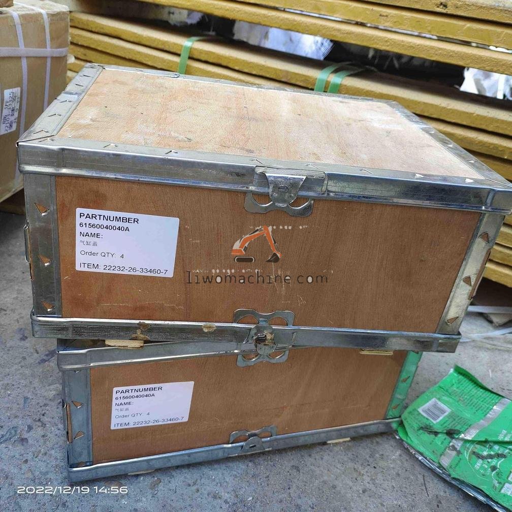 XCMG 61560040040A 气缸盖 - Professional Construction Machinery Parts