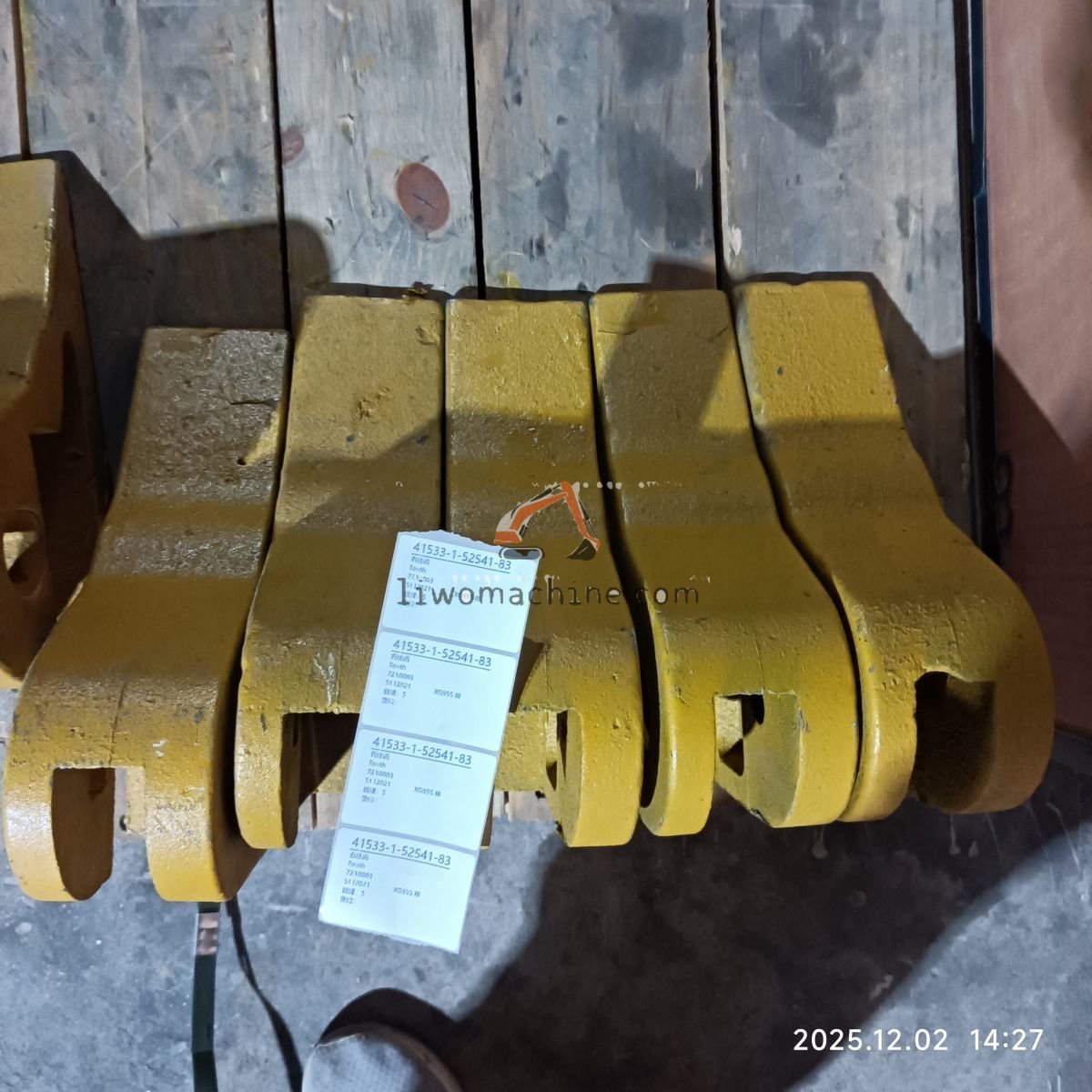 XCMG 72A0003 Tooth - Professional Construction Machinery Parts