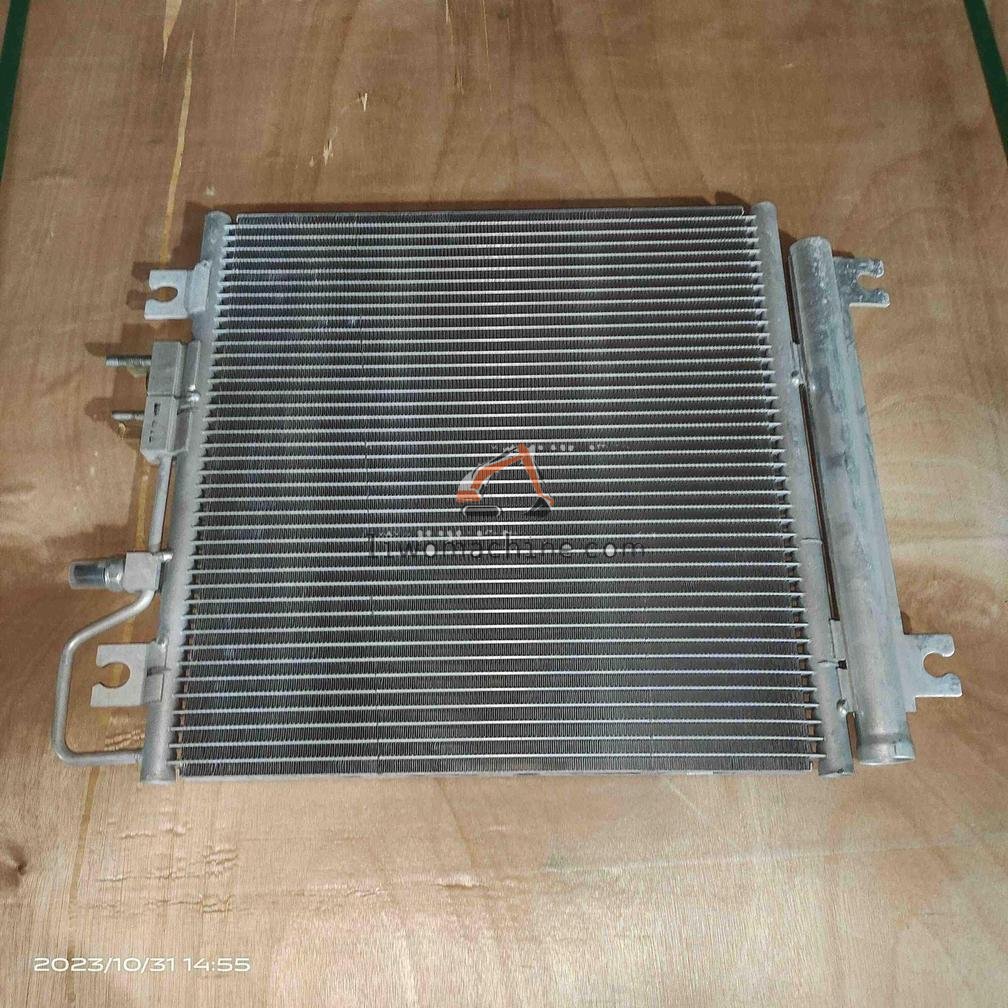 XCMG 803590063 冷凝器芯体 - Professional Construction Machinery Parts