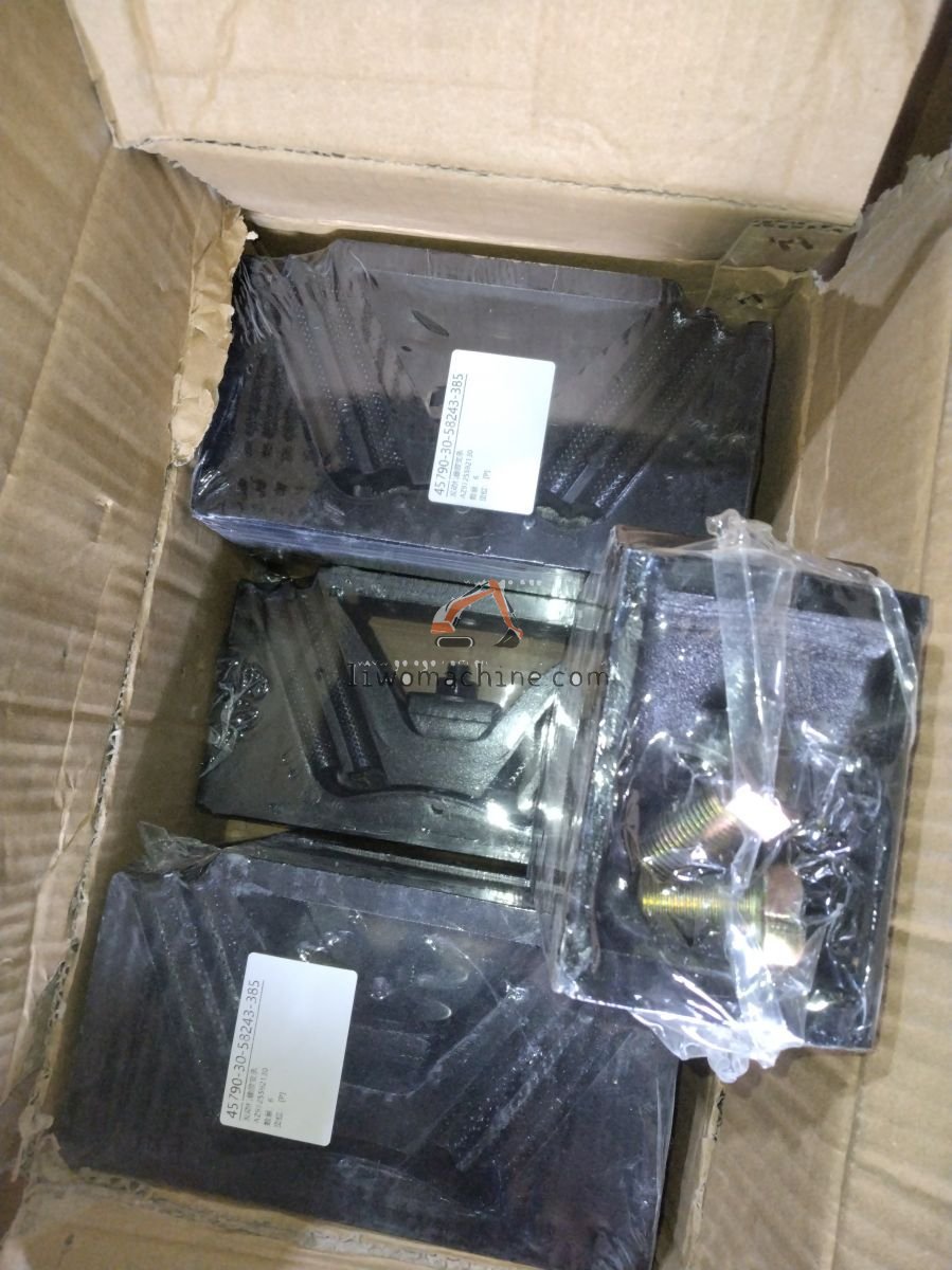 XCMG AZ9725592130 发动机橡胶支承 - Professional Construction Machinery Parts