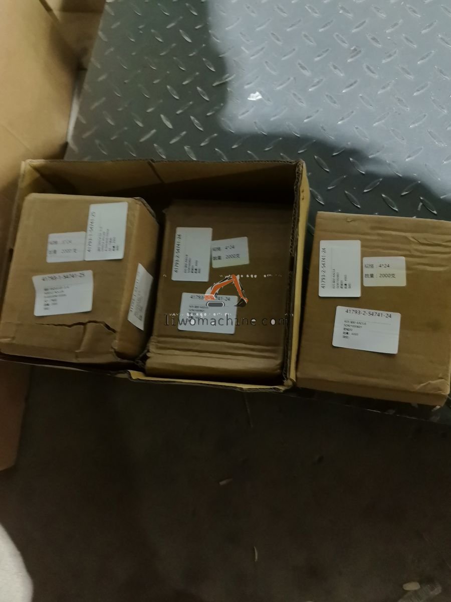 XCMG B-G003090-00004 NEEDLE ROLLER - Professional Construction Machinery Parts