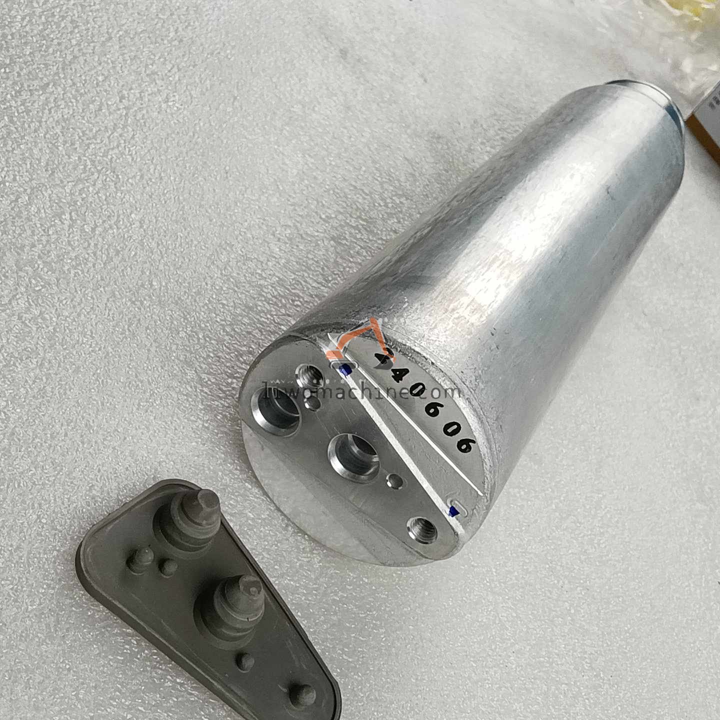 XCMG B229900005141 DRYER P - Professional Construction Machinery Parts