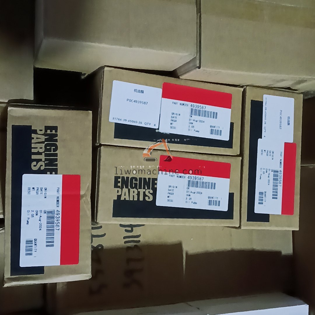 XCMG P0C4939587 机油泵 - Professional Construction Machinery Parts