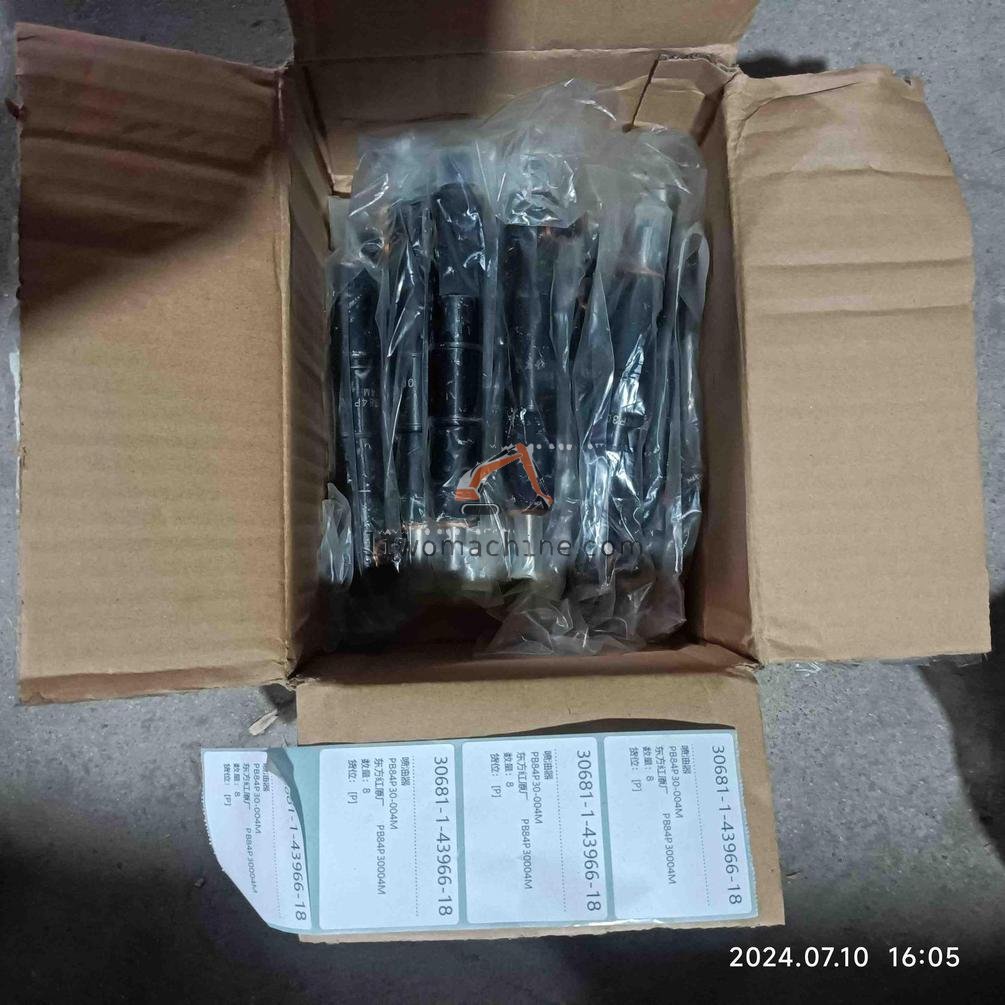 XCMG PB84P30-004M 喷油器 - Professional Construction Machinery Parts