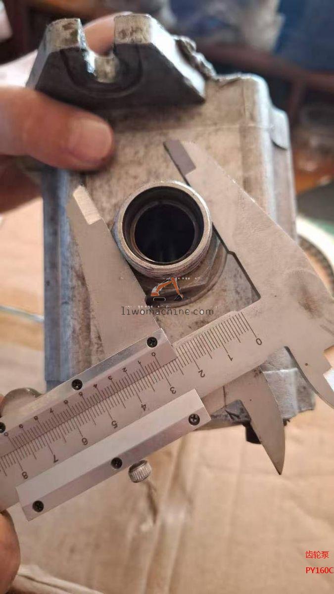 XCMG PY160C齿轮泵 齿轮泵 - Professional Construction Machinery Parts
